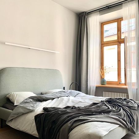 Stylish New Apartment In Riga Old Town - City Centre, Self Check-In, Walkable To Major Attractions Εξωτερικό φωτογραφία